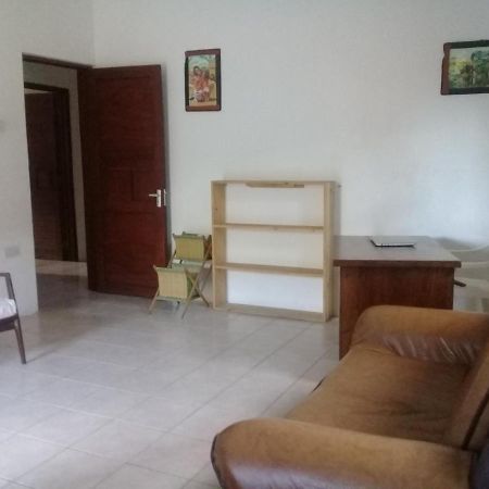 El Hope Lodge Dar-es-Salaam Eksteriør bilde