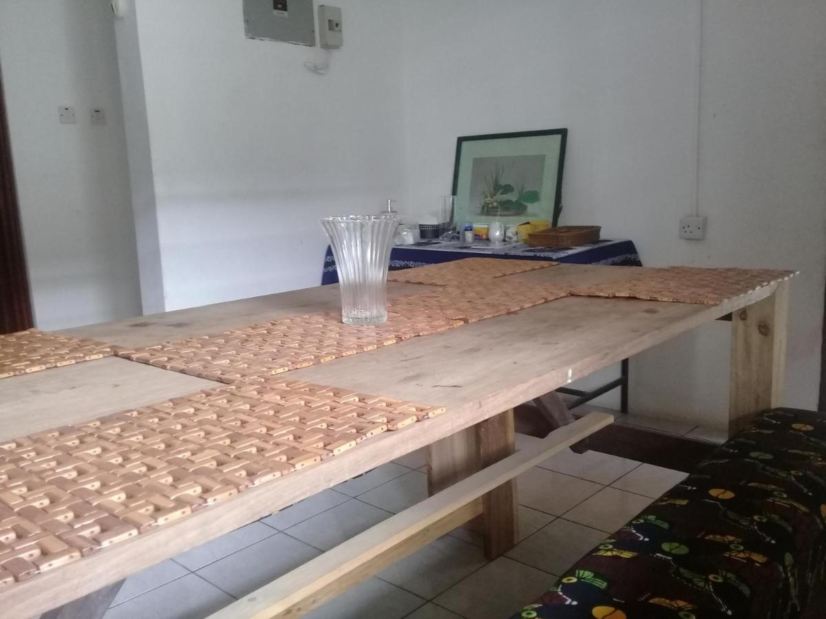 El Hope Lodge Dar-es-Salaam Eksteriør bilde